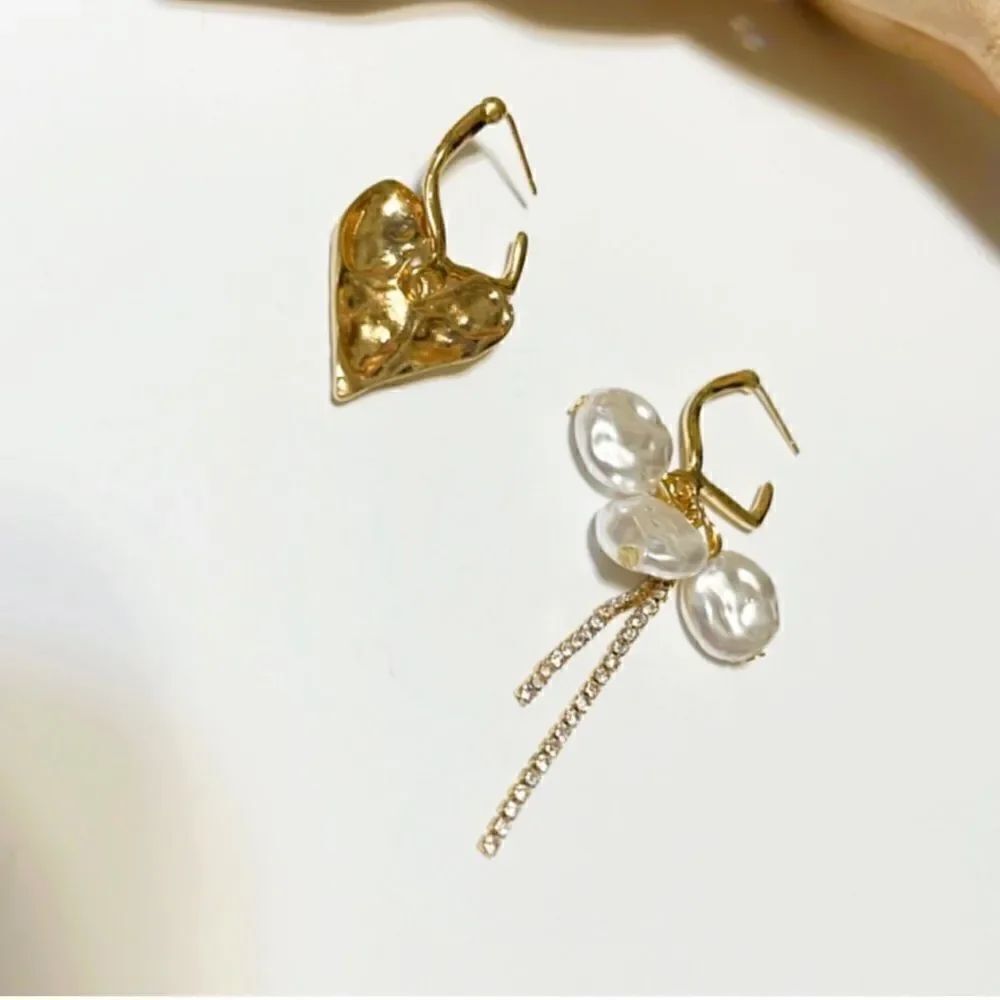 Heart dangle earrings  #470 - Picture 3 of 6